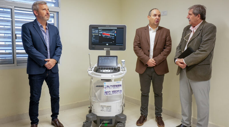 El gobierno recibió en donación un nuevo ecógrafo para el hospital San Martín de Paraná