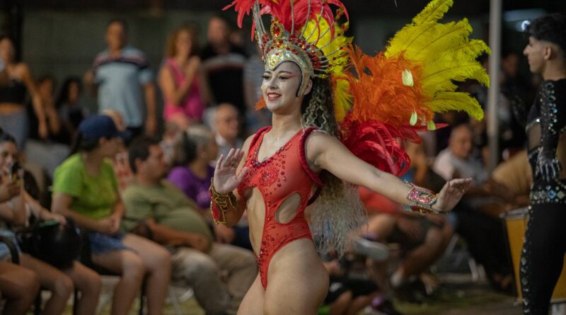 El carnaval entrerriano en La Vieja Usina tuvo un final con gran convocatoria