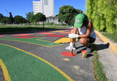 La futura plaza Jorge Borges suma arte urbano con una intervención del programa Todas las Manos