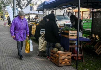 La Feria en tu Barrio estrenó su nuevo punto fijo en la Escuela Hogar