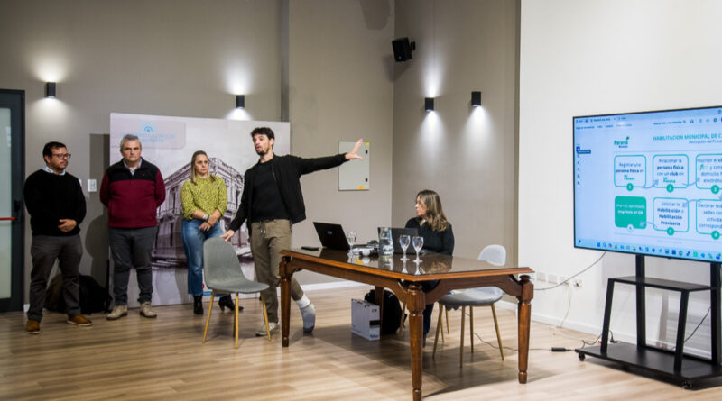 Capacitan a clubes en el proceso de Tramitación Digital Inteligente