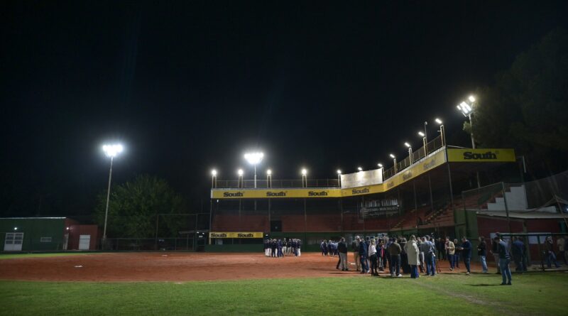 La provincia renovó las luces del Estadio Mundialista de Sóftbol