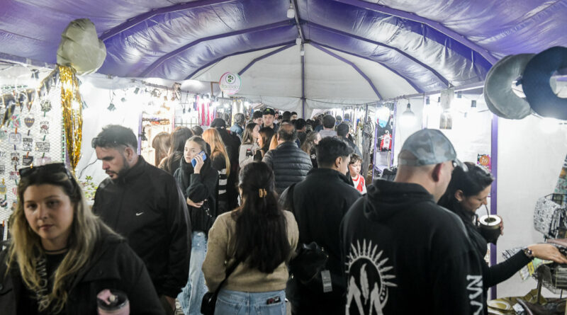 La Costanera fue escenario de una exitosa Feria por el Día de la Madre