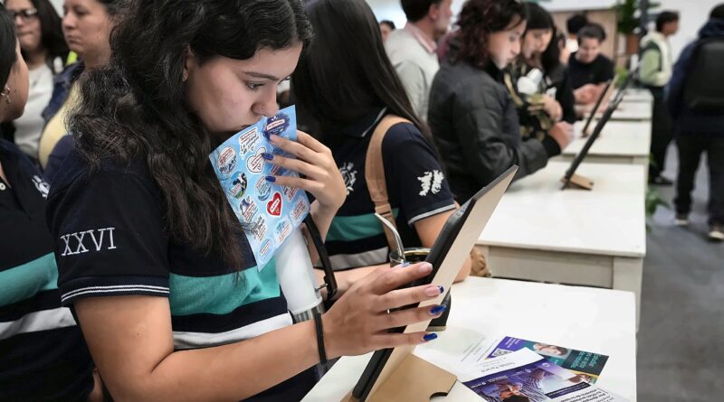Más de 5.000 participantes en la Expo del Empleo en Paraná