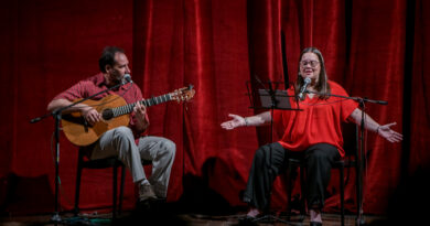 Música en esta orilla reunió a artistas locales en el Teatro 3 de Febrero