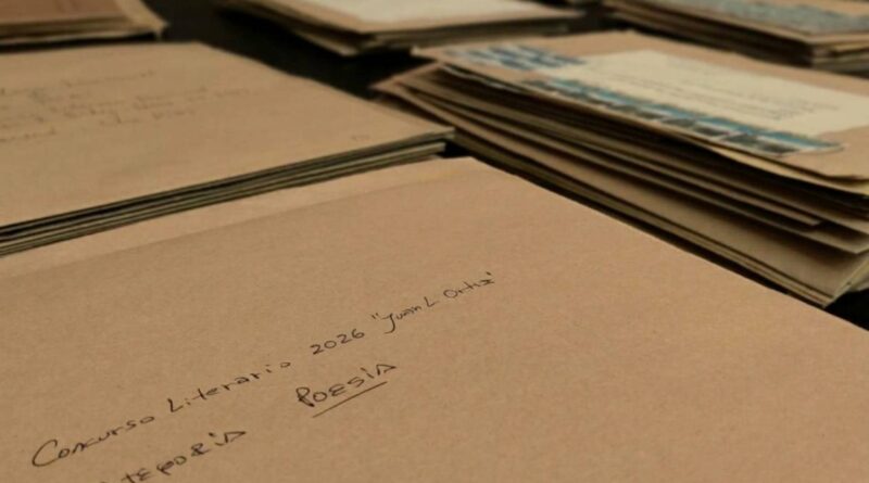 Dieron a conocer los ganadores y menciones del Premio Literario Juan L. Ortiz 2026