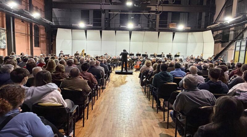 La Sinfónica de Entre Ríos se presentó a sala llena en La Vieja Usina